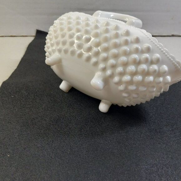 Vintage Hobnail Milk Glass Basket Cottage Core, Country Core, Grandma Core - Picture 5 of 7